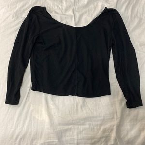 Forever 21 black 3/4 sleeve crop top. Size small